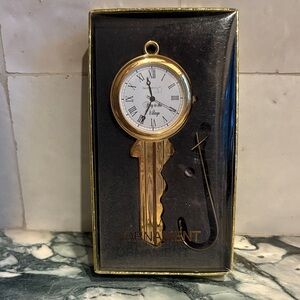 Department Dept 56 - Key Clock Ornament, Hook & Battery - Vintage